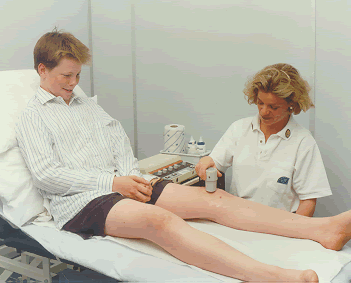 Ultrasound for a swollen knee