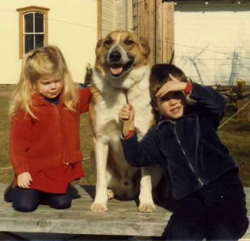 A,E and Larry outside