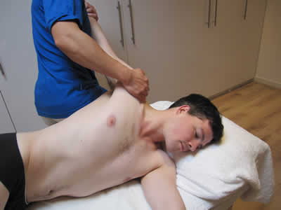 Assessing the Rotator Cuff Muscles in Shoulder Pain