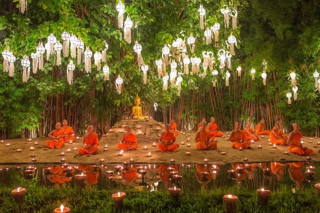 Loy Kratong Festival Buddhist Monk Fire Candles