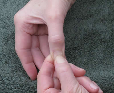 Pituitary Pinch, Nail-on-nail