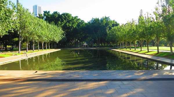 Pool of Reflection, ANZAC Memorial, Hyde Park, Sydney Australia